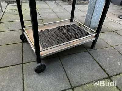 Grillvagn Obs! Saknar innehåll