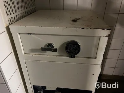Kassaskåp Obs! Mått saknas