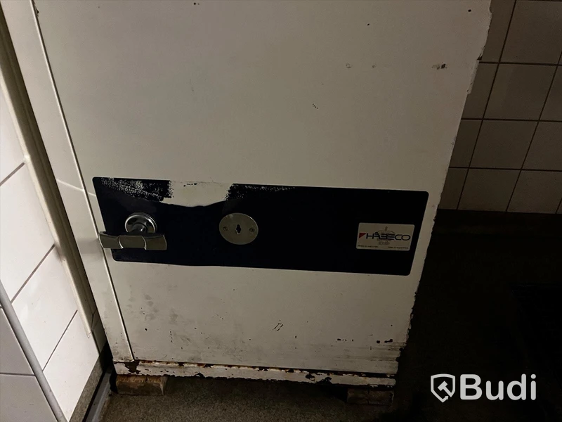 Kassaskåp Obs! Mått saknas