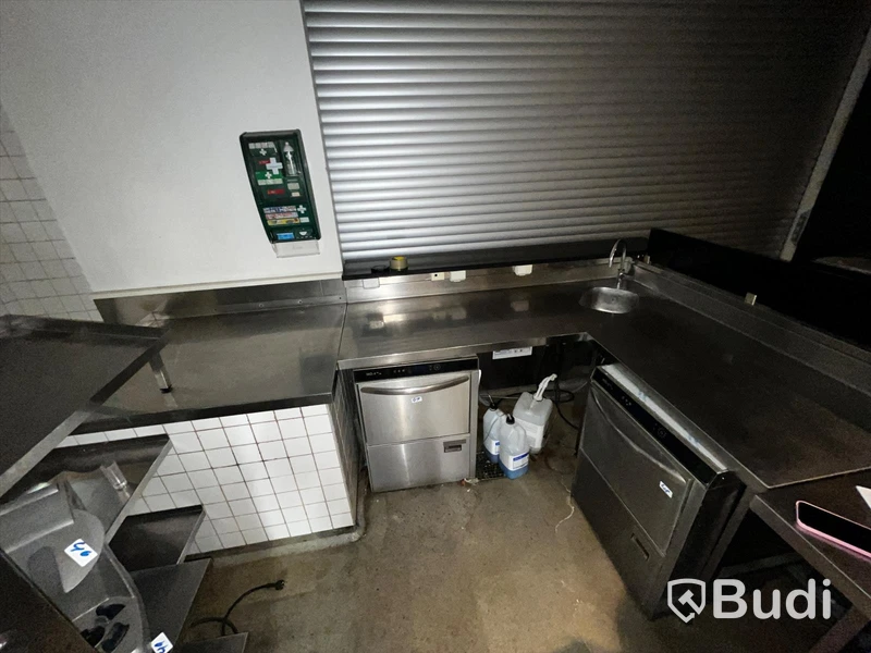 2 delar Rostfri bänk med ho och blandare