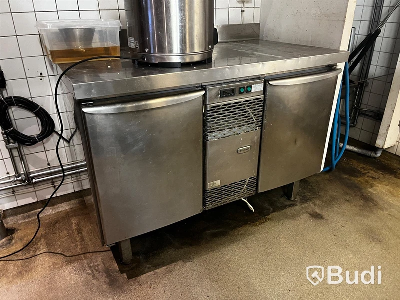 Kylbänk - Electrolux ca mått: 130x70x90 cm