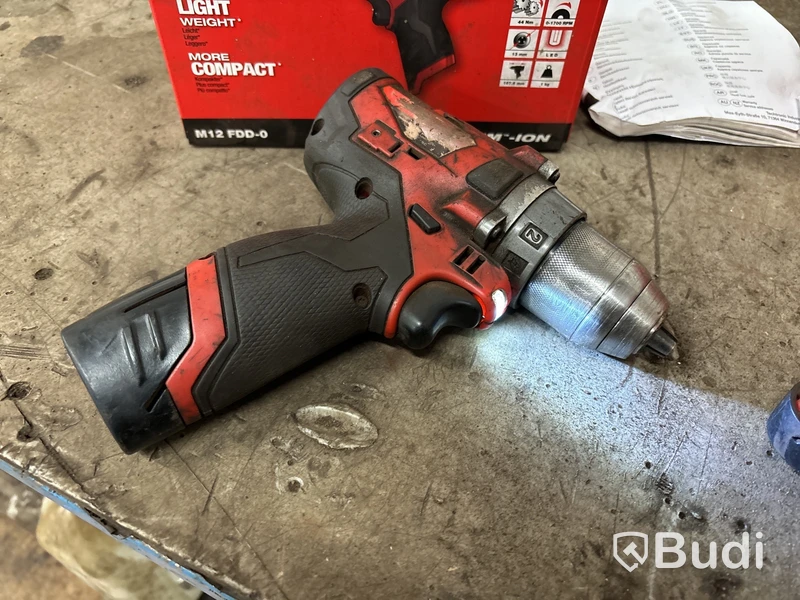 Skruvdragare Milwaukee M12
