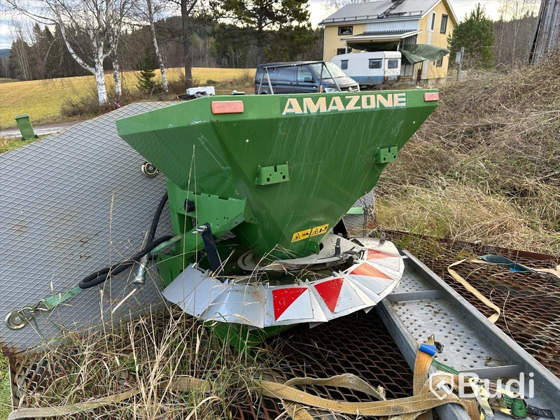 Sandspridare E+S 300. AMAZONEN-VERKE