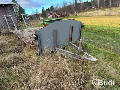 TRAKTORVAGN med ramper Längd 5950 mm  Bredd 2500 mm