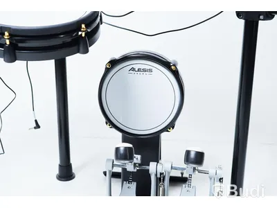 Digitalt trumset - Alesis Surge Drum Module. Osäker funktion, startar ej!