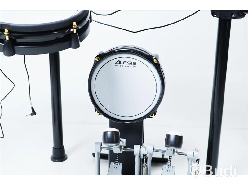 Digitalt trumset - Alesis Surge Drum Module. Osäker funktion, startar ej!