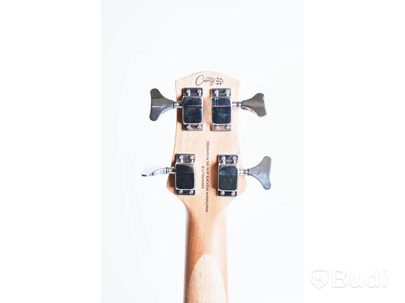 Elbas - Blackstar Carry On Travel Bass Guitar. Nypris ca 2000kr. Använt skick, utan case