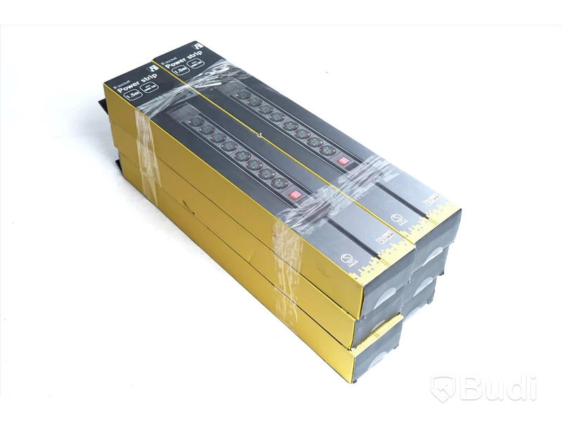 Grendosa 6 st - Deltaco 8 Socket Power Strip