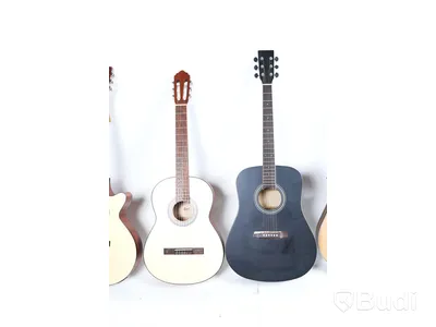 Akustisk gitarr 7 st - Cort. OBS! Defekta, reklamerade, okänd funktion.