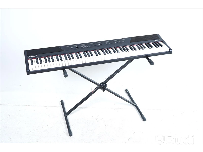 Digitalpiano - Alesis Recital inklusive stativ. OBS! Defekta, reklamerade, okänd funktion.