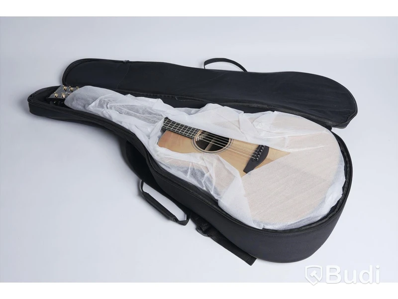 Akustisk gitarr - Parkwood GA48. Nypris ca 8500 kr. Ny.