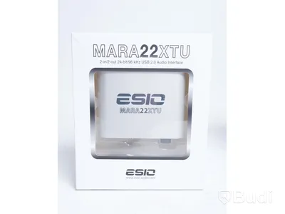 Studioutrustning inkl högtalare, USB interface samt midi-kablar - ESIO. Se bilder för specifikationer. Nypris ca 1800 kr. Ny.