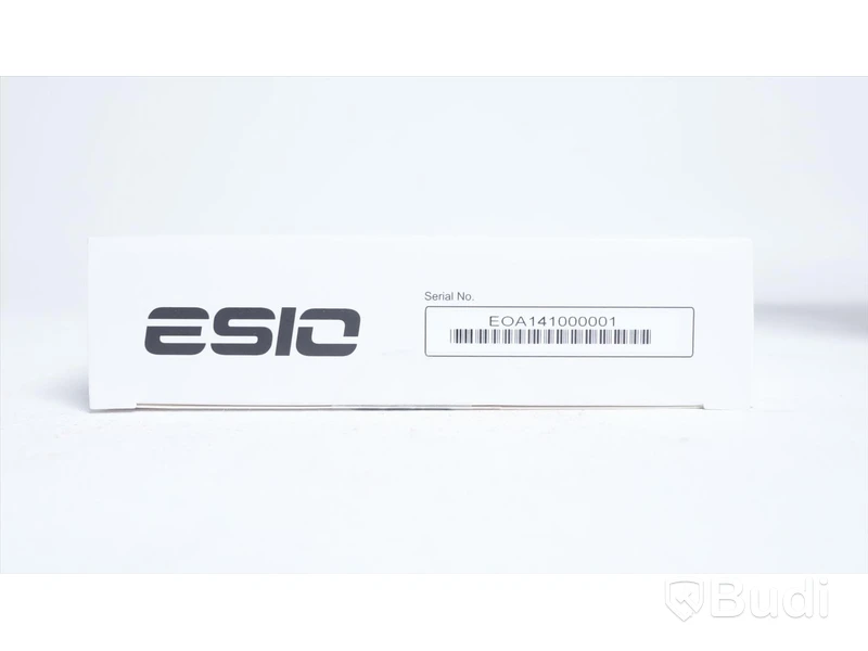 Studioutrustning inkl högtalare, USB interface samt midi-kablar - ESIO. Se bilder för specifikationer. Nypris ca 1800 kr. Ny.