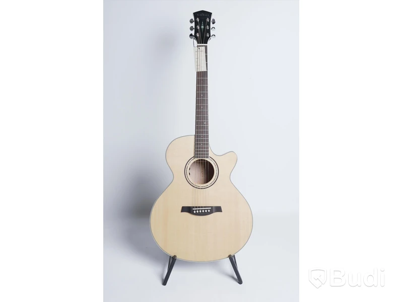 Akustisk gitarr - Parkwood S67. Nypris ca 7500 kr. Ny.
