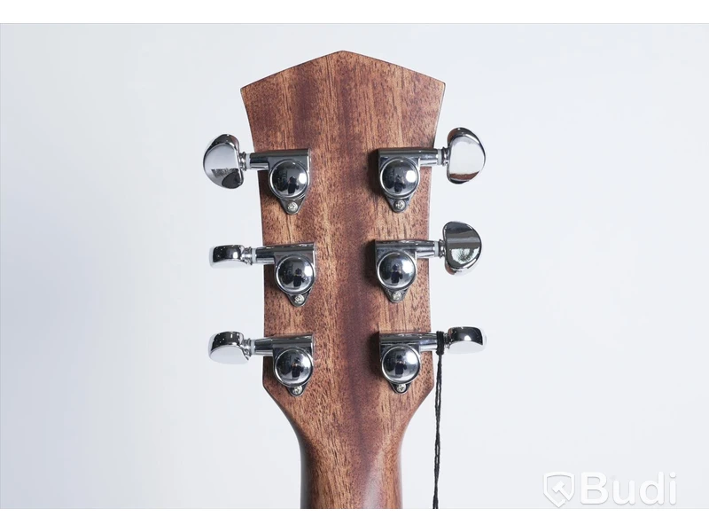 Akustisk gitarr - Parkwood S27 GT. Nypris ca 4500 kr. Ny.