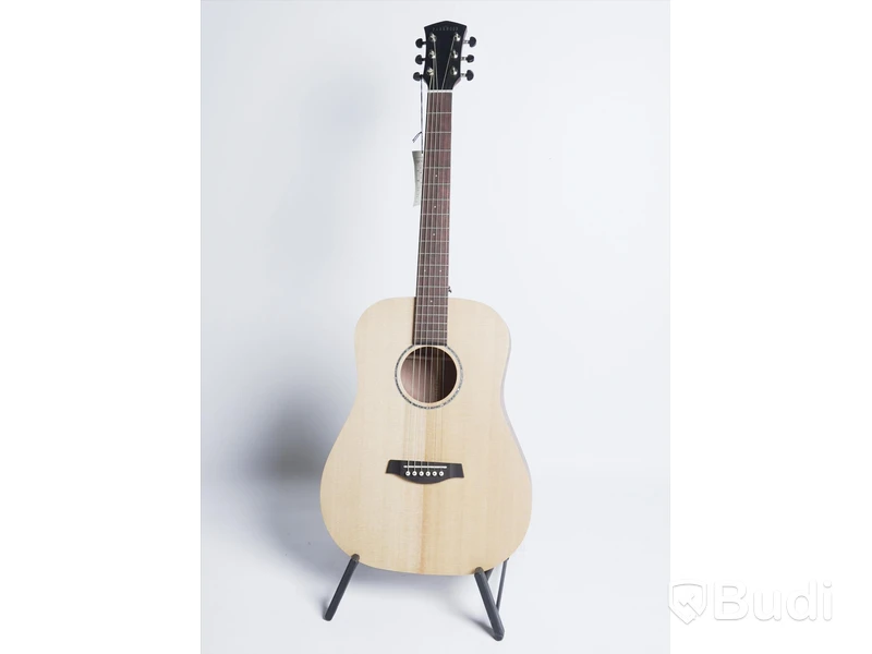 Akustisk gitarr - Parkwood S-Camper. Nypris ca 6000 kr. Ny.