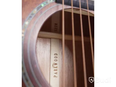 Akustisk gitarr - Parkwood S22M. Nypris ca 5500 kr. Ny.