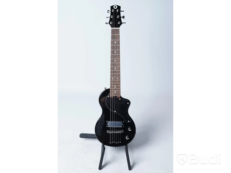Resegitarr - Blackstar Carry On Guitar ST Black. Nypris ca 2000kr