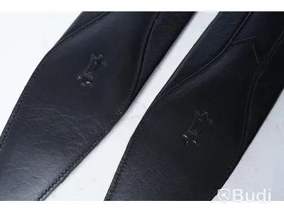 Axelband 2st - Levys MSS90-BLK. Nypris ca 1000kr/st