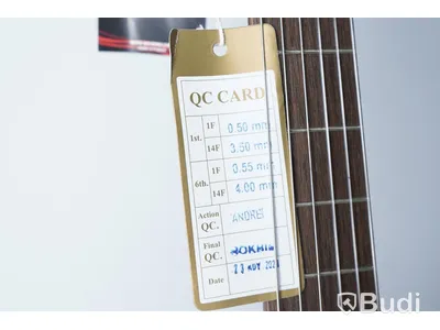 Nylonsträngad Gitarr - Cort CEC1 Open Pore, NY. Nypris ca 3500kr