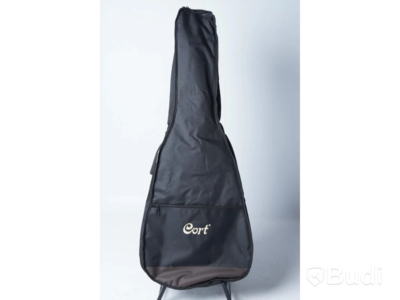 Nylonsträngad Gitarr - Cort CEC1 Open Pore, NY. Nypris ca 3500kr