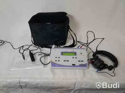 Amplivox 170 Portable Manual & Automatic Screening Audiometer