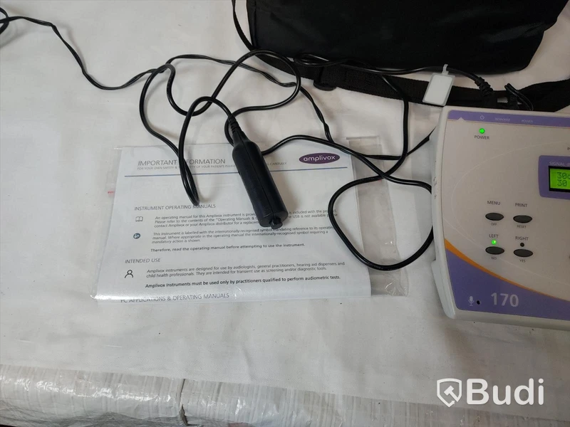Amplivox 170 Portable Manual & Automatic Screening Audiometer