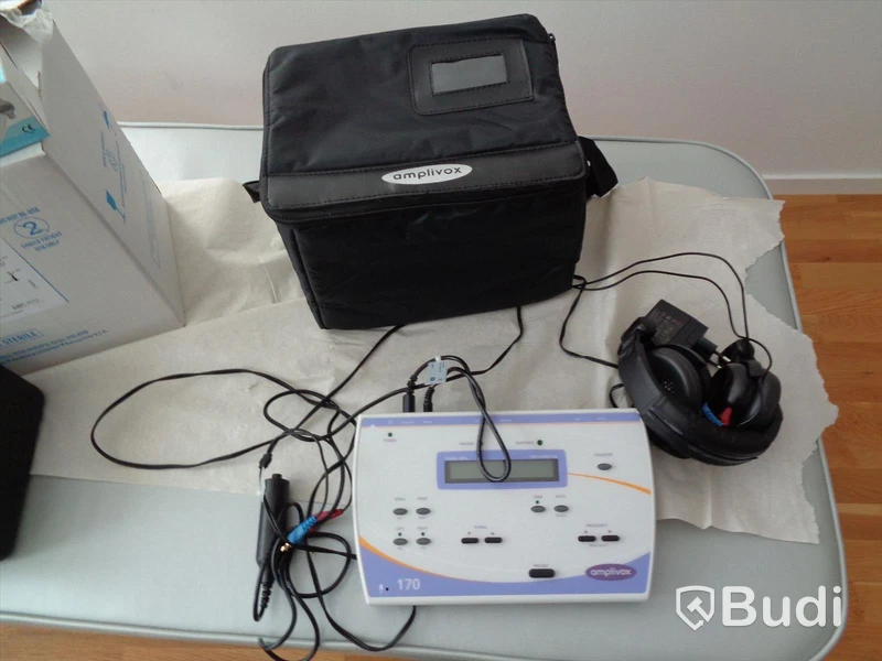 Amplivox 170 Portable Manual & Automatic Screening Audiometer