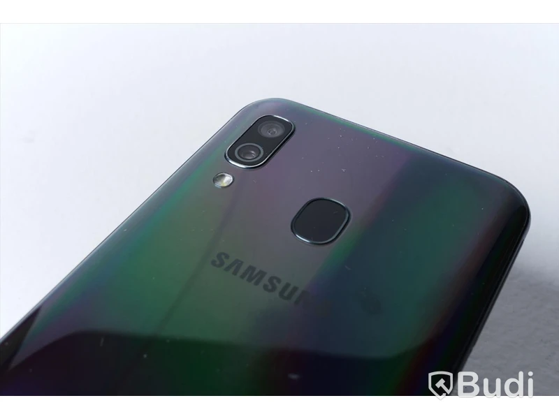 Samsung Galaxy A40 - 64 GB, 4GB ram,  OBS! saknar strömsladd