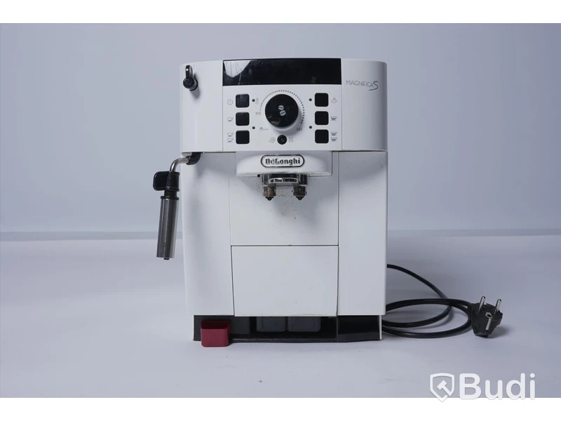 Kaffemaskin - DeLonghi Magnifica S