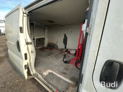 Lättlastbil | Renault Trafic Van | 2.9t 2.0 dCi | Manuell | 114hk | 2012