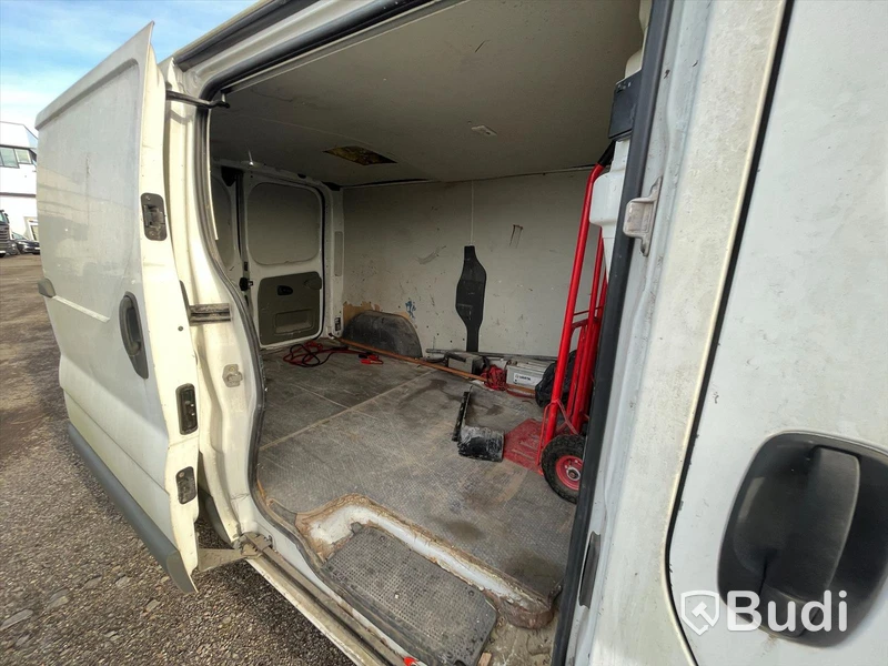 Lättlastbil | Renault Trafic Van | 2.9t 2.0 dCi | Manuell | 114hk | 2012