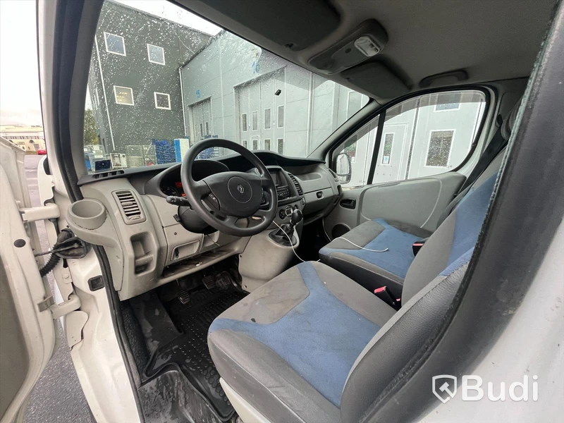 Lättlastbil | Renault Trafic Van | 2.9t 2.0 dCi | Manuell | 114hk | 2012