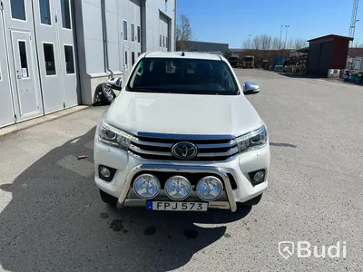 Toyota Hilux 2.4 4WD 150hk Premium Flaklock