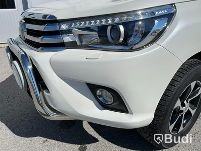 Toyota Hilux 2.4 4WD 150hk Premium Flaklock