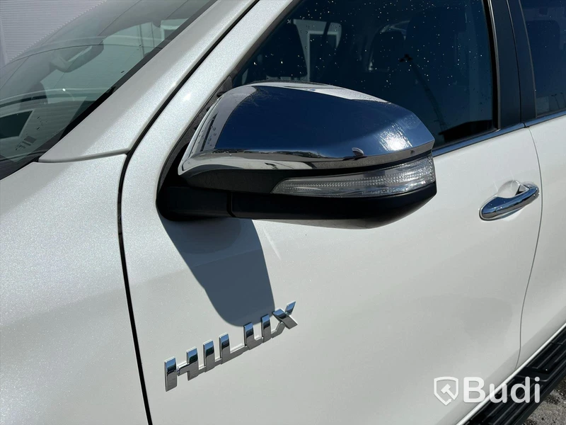 Toyota Hilux 2.4 4WD 150hk Premium Flaklock