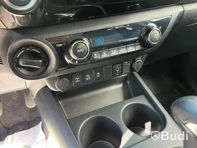 Toyota Hilux 2.4 4WD 150hk Premium Flaklock