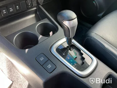 Toyota Hilux 2.4 4WD 150hk Premium Flaklock