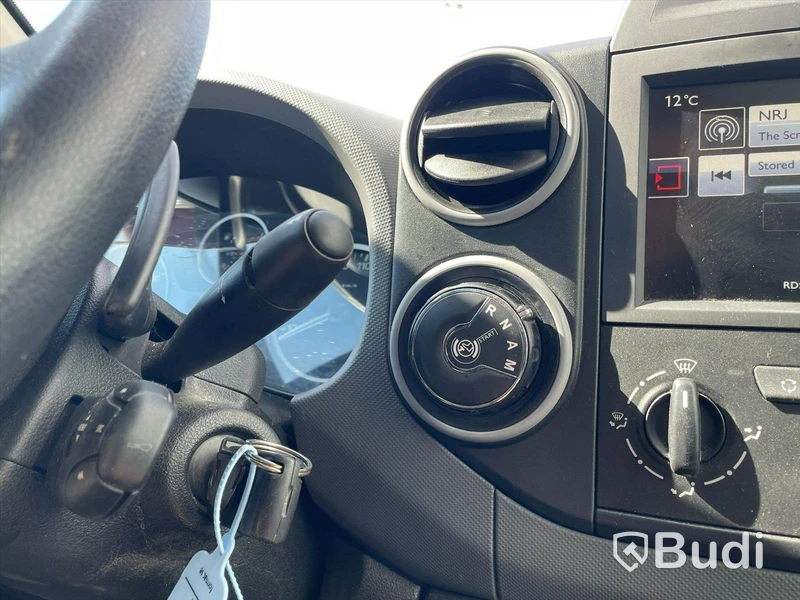 Lättlastbil Citroën Berlingo Skåp 1.6 BlueHDi Skåp (100hk) - 2017
