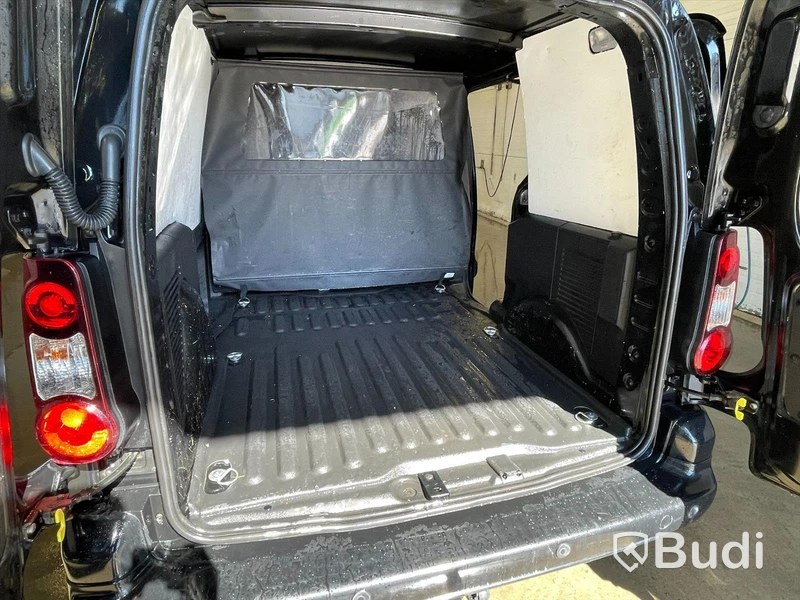 Lättlastbil Citroën Berlingo Skåp 1.6 BlueHDi Skåp (100hk) - 2017