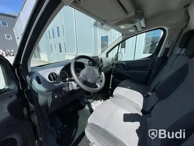 Lättlastbil Citroën Berlingo Skåp 1.6 BlueHDi Skåp (100hk) - 2017