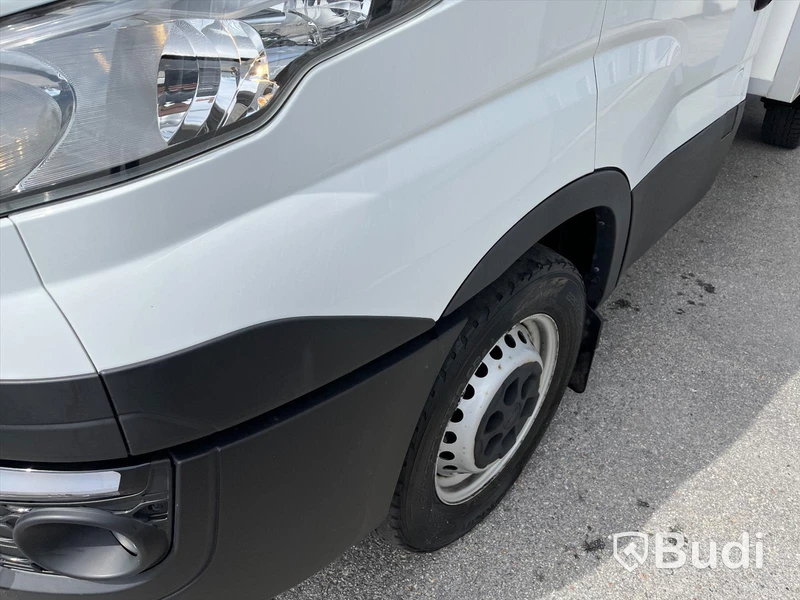 Lättlastbil Iveco Daily 3516A8 Hi-matic | 2017 | 3050mil