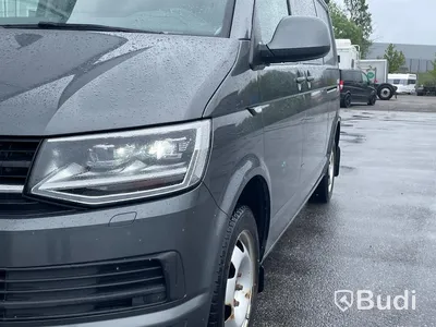 Lättlastbil Volkswagen Transporter T6 2.0 TDI BMT Skåp 4MOTION (150hk) - 2017