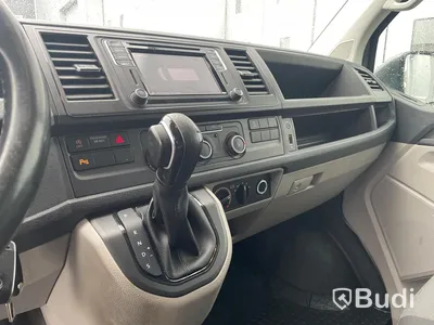 Lättlastbil Volkswagen Transporter T6 2.0 TDI BMT Skåp 4MOTION (150hk) - 2017