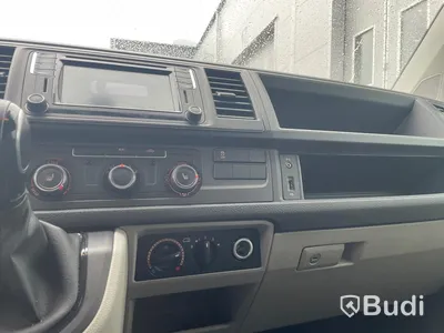 Lättlastbil Volkswagen Transporter T6 2.0 TDI BMT Skåp 4MOTION (150hk) - 2017