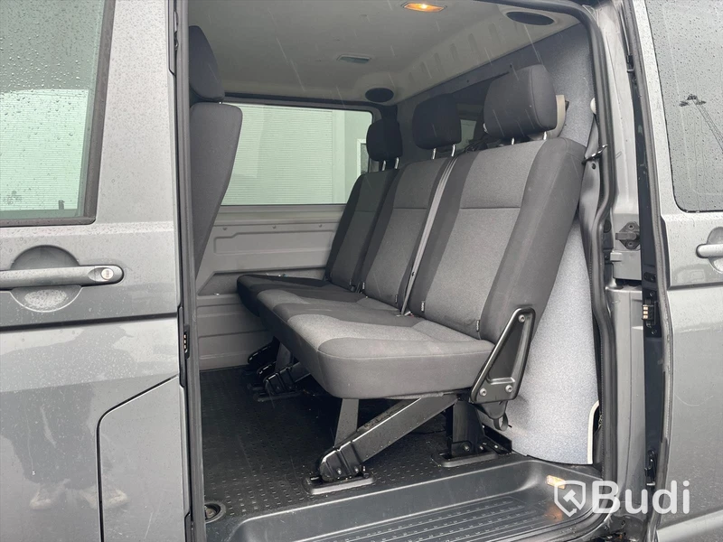 Lättlastbil Volkswagen Transporter T6 2.0 TDI BMT Skåp 4MOTION (150hk) - 2017