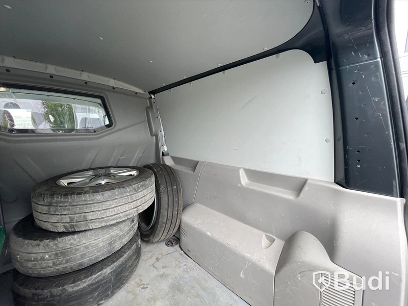 Lättlastbil Volkswagen Transporter T6 2.0 TDI BMT Skåp 4MOTION (150hk) - 2017