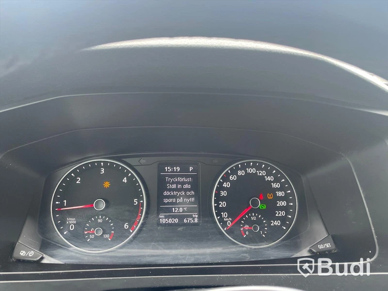 Lättlastbil Volkswagen Transporter T6 2.0 TDI BMT Skåp 4MOTION (150hk) - 2017