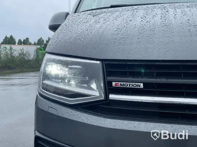 Lättlastbil Volkswagen Transporter T6 2.0 TDI BMT Skåp 4MOTION (150hk) - 2017