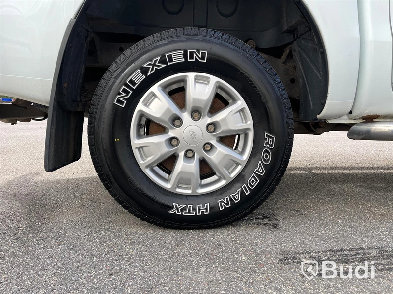 Pickup Ford Ranger Ranger 2.2 TDCi 4WD (150hk) Dubbelhytt - 2012